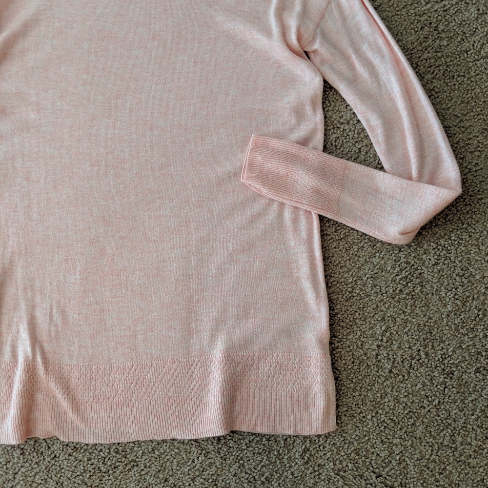 Pink sweater - Picture 3 of 3